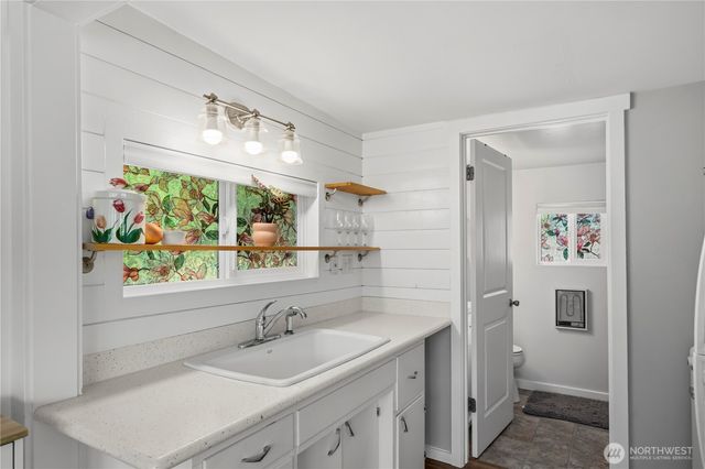 3223 Aspinwall Road NW, Olympia, WA 98502