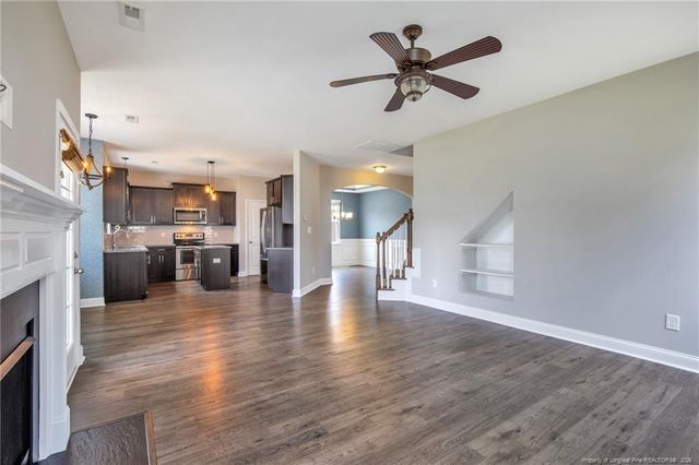 222 Brentmoor Drive, Raeford, NC 28376