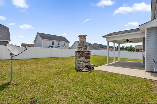 222 Brentmoor Drive, Raeford, NC 28376