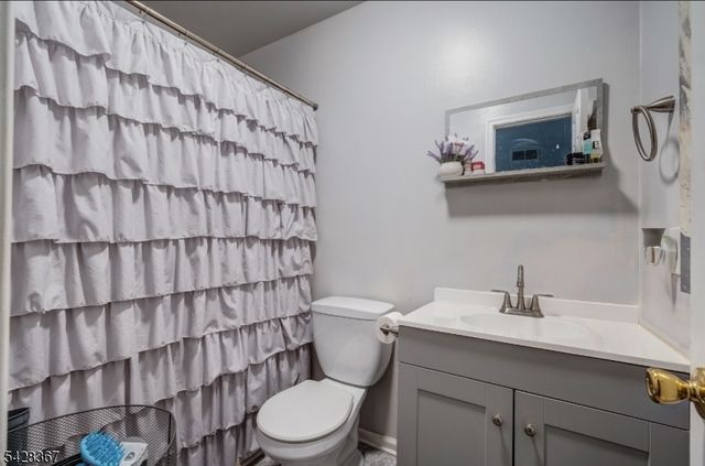 34 Saffron Dr, Lumberton Twp., NJ 08048