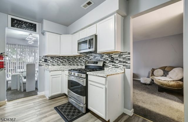 34 Saffron Dr, Lumberton Twp., NJ 08048