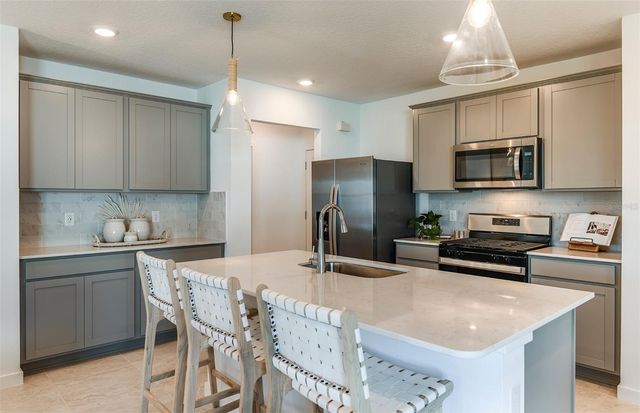 7930 PALM PARADISE PLACE, Parrish, FL 34219