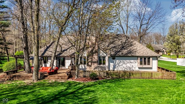 5571 N Red Oak Drive, Greenfield, IN 46140