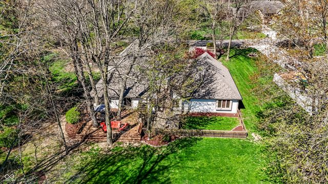 5571 N Red Oak Drive, Greenfield, IN 46140