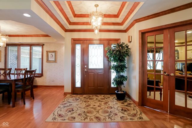 5571 N Red Oak Drive, Greenfield, IN 46140