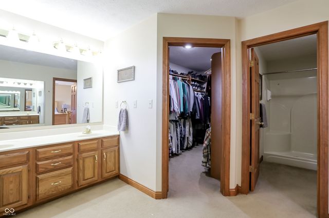 5571 N Red Oak Drive, Greenfield, IN 46140
