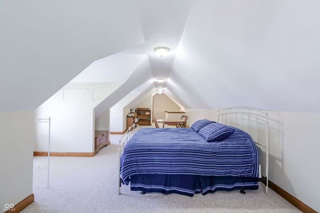 5571 N Red Oak Drive, Greenfield, IN 46140