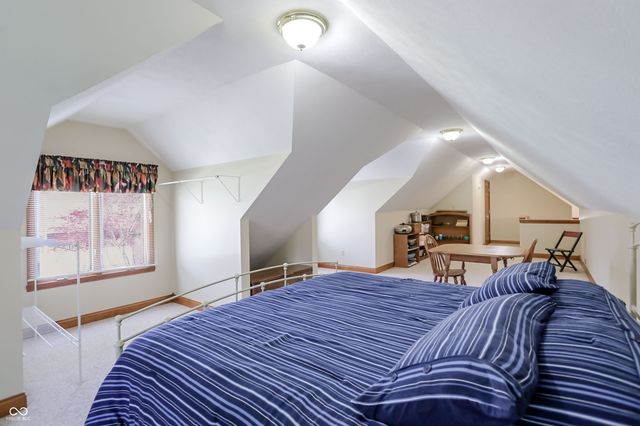5571 N Red Oak Drive, Greenfield, IN 46140