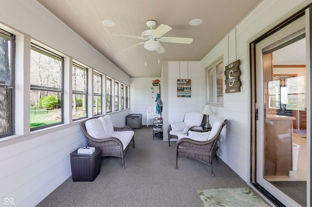 5571 N Red Oak Drive, Greenfield, IN 46140