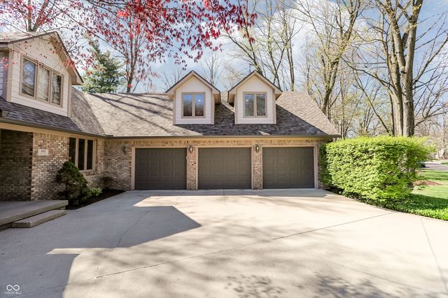 5571 N Red Oak Drive, Greenfield, IN 46140
