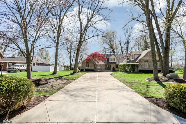 5571 N Red Oak Drive, Greenfield, IN 46140