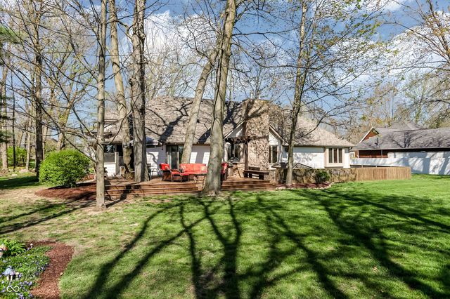 5571 N Red Oak Drive, Greenfield, IN 46140