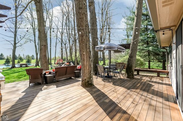 5571 N Red Oak Drive, Greenfield, IN 46140