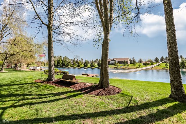 5571 N Red Oak Drive, Greenfield, IN 46140