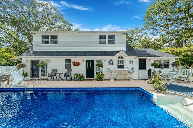 309 Harrison Avenue, Miller Place, NY 11764