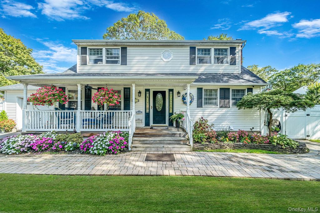 309 Harrison Avenue, Miller Place, NY 11764