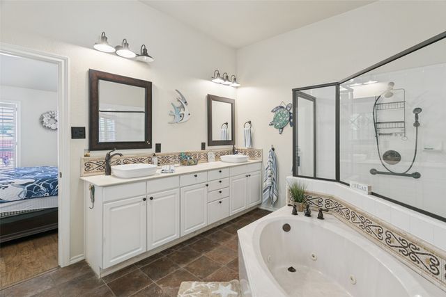 101 Shady Valley Circle, Weatherford, TX 76086