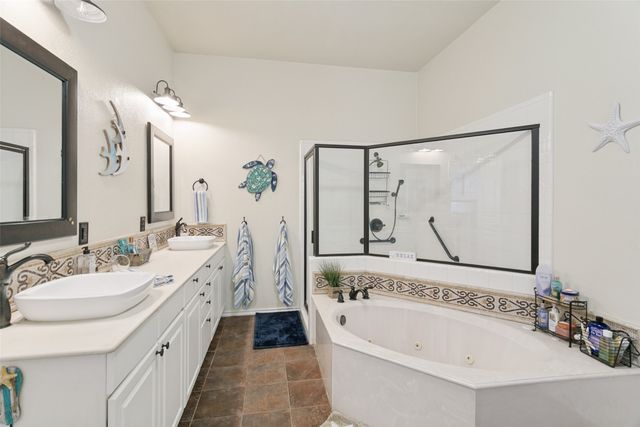 101 Shady Valley Circle, Weatherford, TX 76086