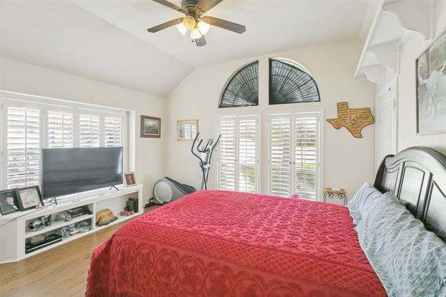 101 Shady Valley Circle, Weatherford, TX 76086