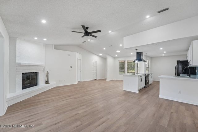 3268 WILDERNESS Circle, Middleburg, FL 32068
