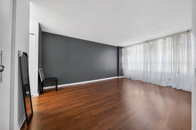 600 Three Islands B406, Hallandale Beach, FL 33009