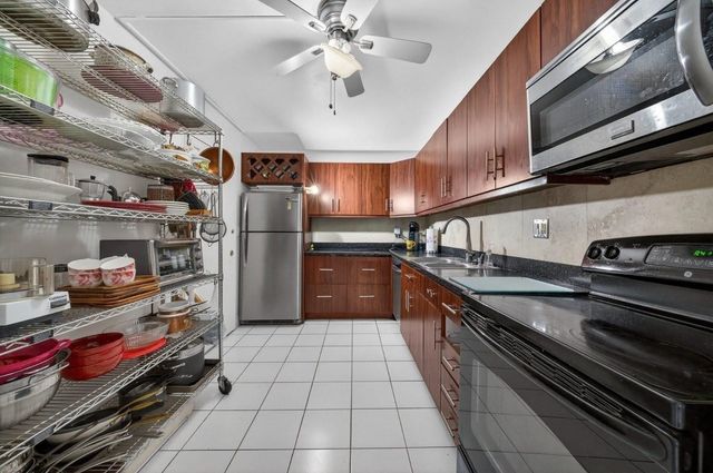 600 Three Islands B406, Hallandale Beach, FL 33009