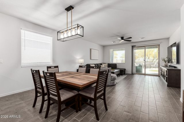 3255 E REBEL Lane, San Tan Valley, AZ 85143