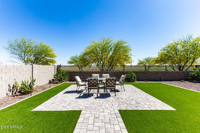 3255 E REBEL Lane, San Tan Valley, AZ 85143