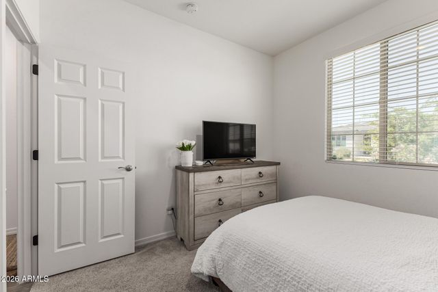 3255 E REBEL Lane, San Tan Valley, AZ 85143