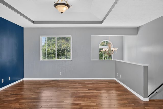 2527 PAVICH Drive, Council Bluffs, IA 51501