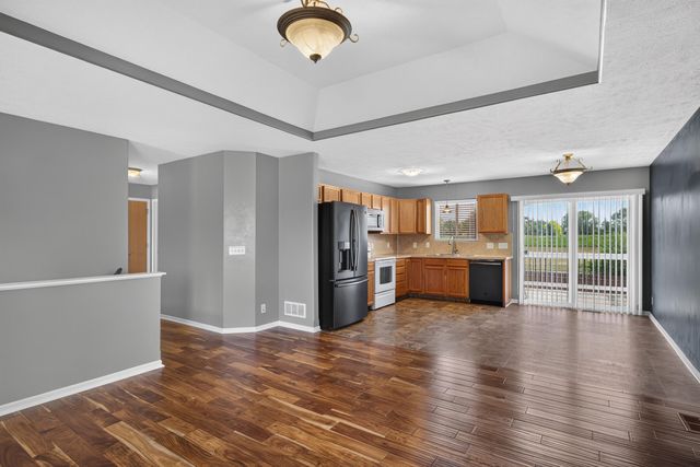 2527 PAVICH Drive, Council Bluffs, IA 51501