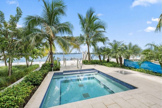 1000 West Ave 216, Miami Beach, FL 33139