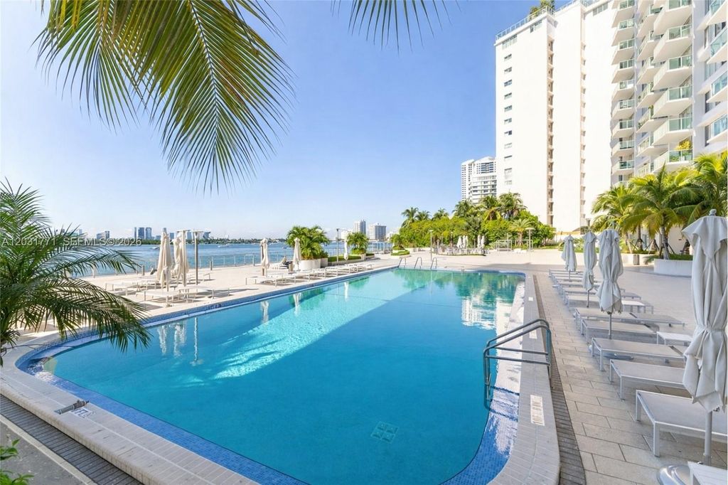1000 West Ave 216, Miami Beach, FL 33139