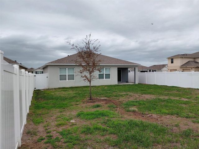 1842 EGRET MEADOWS AVENUE, Kissimmee, FL 34744