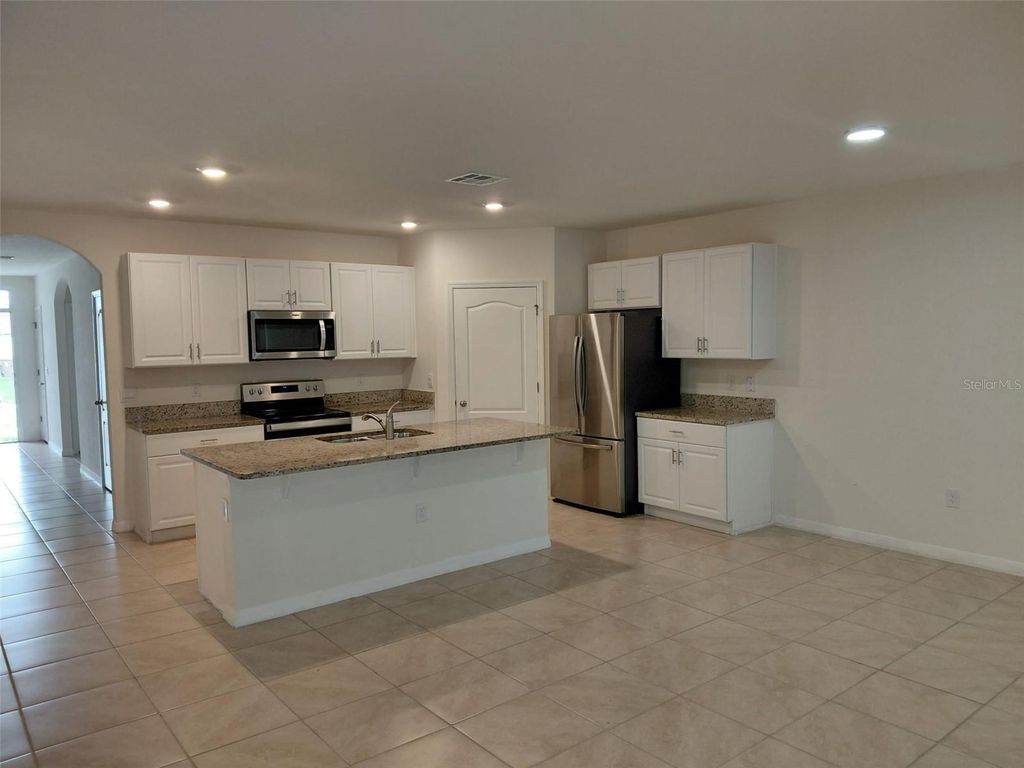 Image 3 of property listing at 1842 EGRET MEADOWS AVENUE, Kissimmee, FL 34744