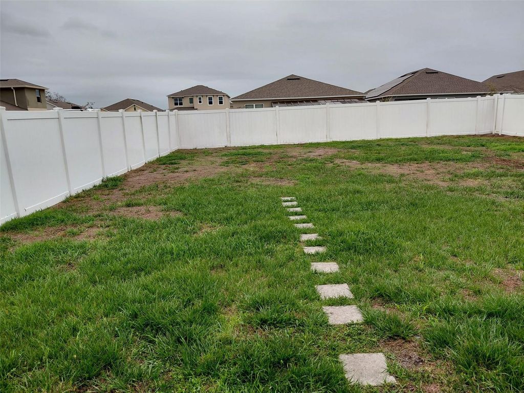 Image 35 of property listing at 1842 EGRET MEADOWS AVENUE, Kissimmee, FL 34744