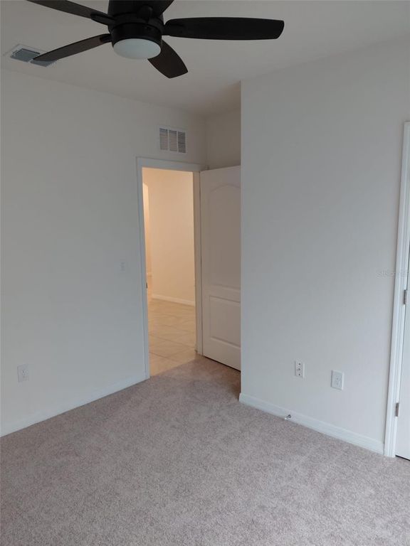 Image 10 of property listing at 1842 EGRET MEADOWS AVENUE, Kissimmee, FL 34744