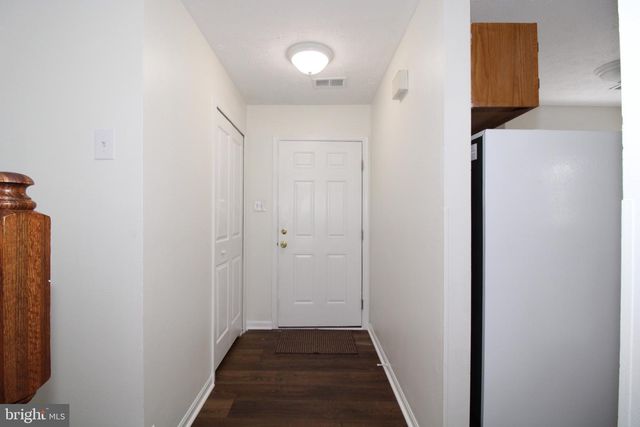 11200 ROBINS GLENN DR, Hagerstown, MD 21742