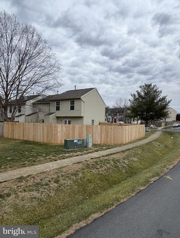 11200 ROBINS GLENN DR, Hagerstown, MD 21742