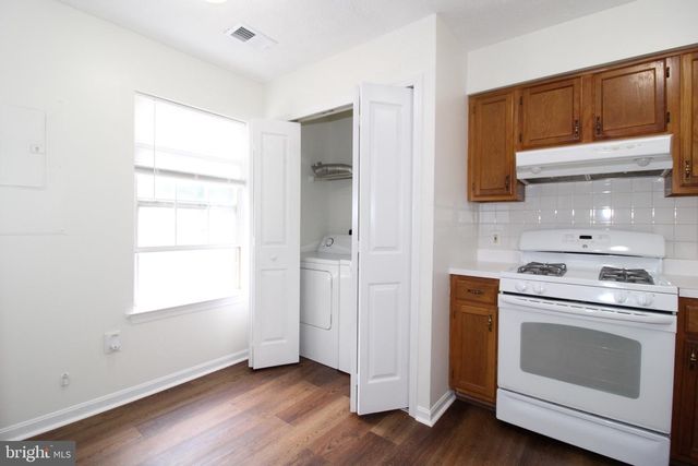 11200 ROBINS GLENN DR, Hagerstown, MD 21742