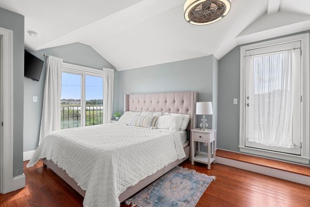 6-8 Water Street 6, Boston, MA 02122
