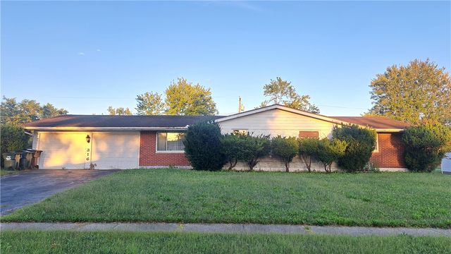 316 Carthage Place, Trotwood, OH 45426
