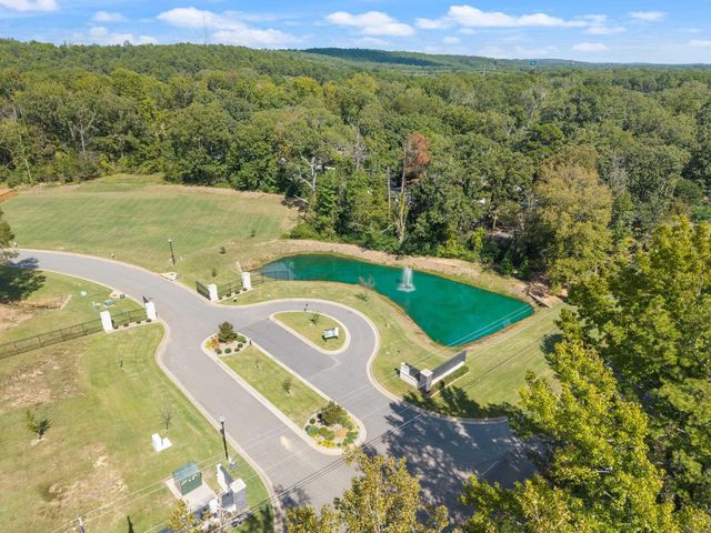 15124 Matterhorn Loop, Maumelle, AR 72113