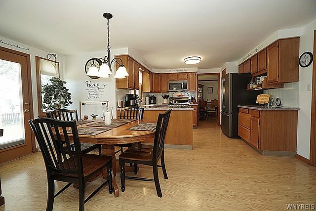 162 Angle Road, West Seneca, NY 14224