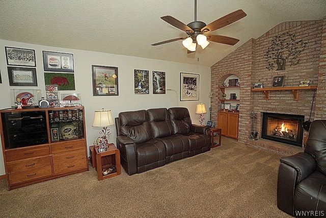 162 Angle Road, West Seneca, NY 14224