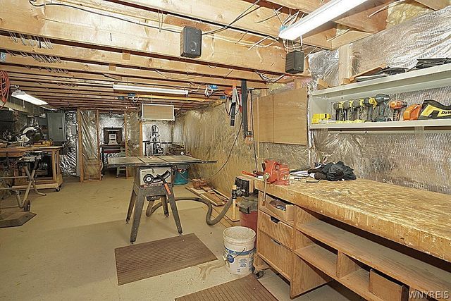 162 Angle Road, West Seneca, NY 14224