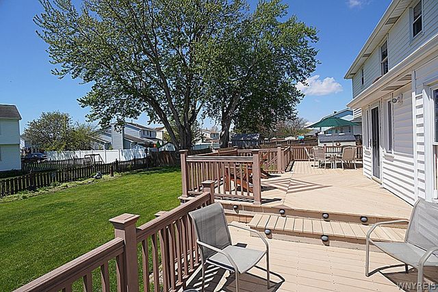 162 Angle Road, West Seneca, NY 14224
