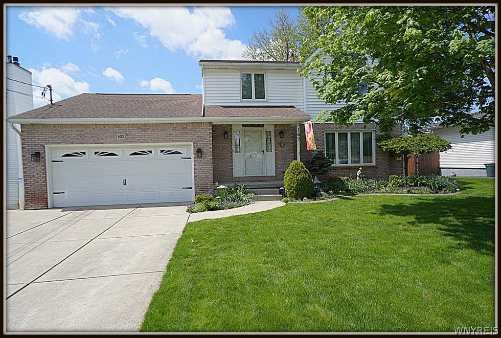 162 Angle Road, West Seneca, NY 14224