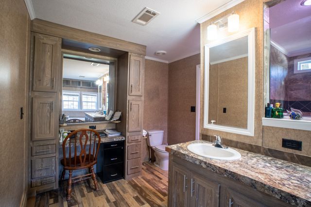 191 hwy 84, Fairfield, TX 75840