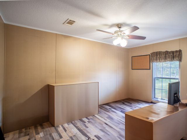 191 hwy 84, Fairfield, TX 75840